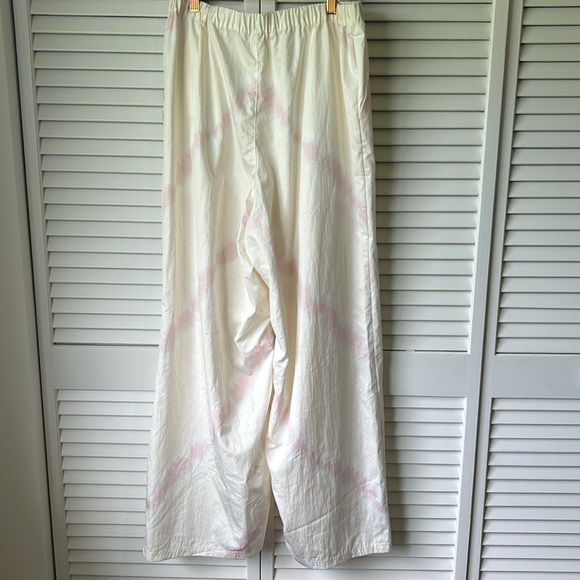 NWOT FP Movement Pregame Printed Wide Leg Pants Large - Picture 4 of 12
